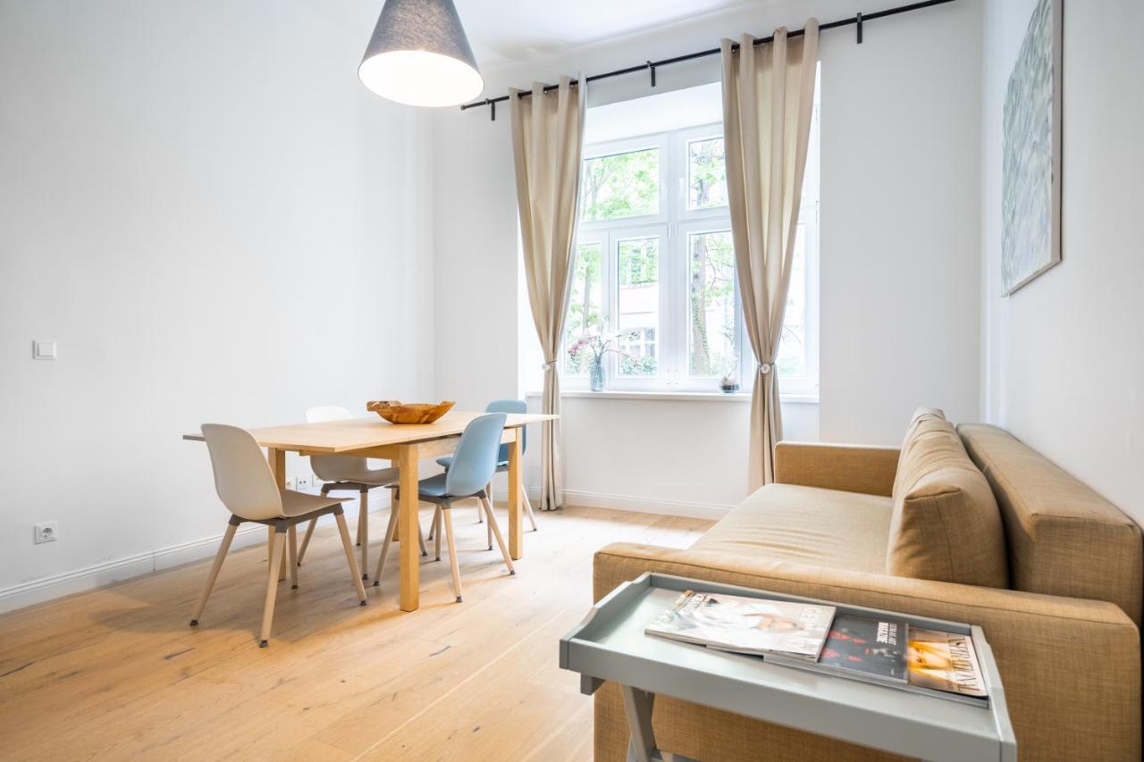 Cottageviertel - Stilvolles Apartment In Parknahe Wien Eksteriør bilde